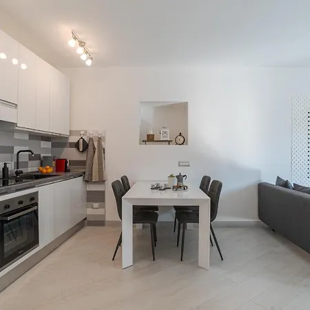 Appartement In Centro Storico A Due Passi Dal